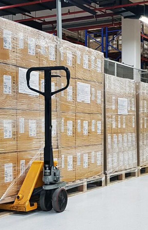 how-do-fulfillment-centers-work-header how-do-fulfillment-centers-work-header